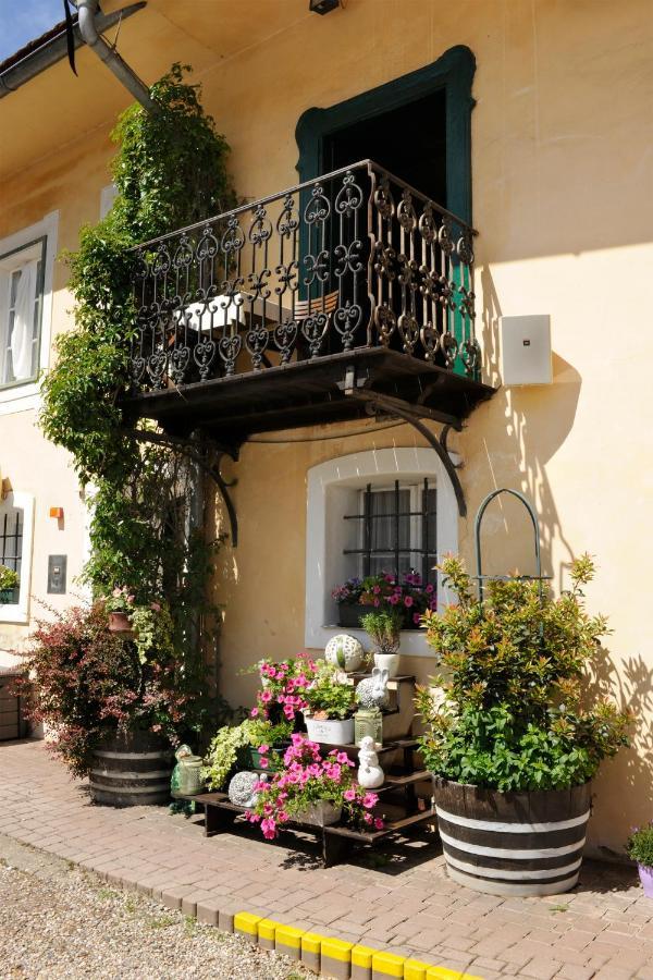 Schloss Gamlitz Luaran gambar
